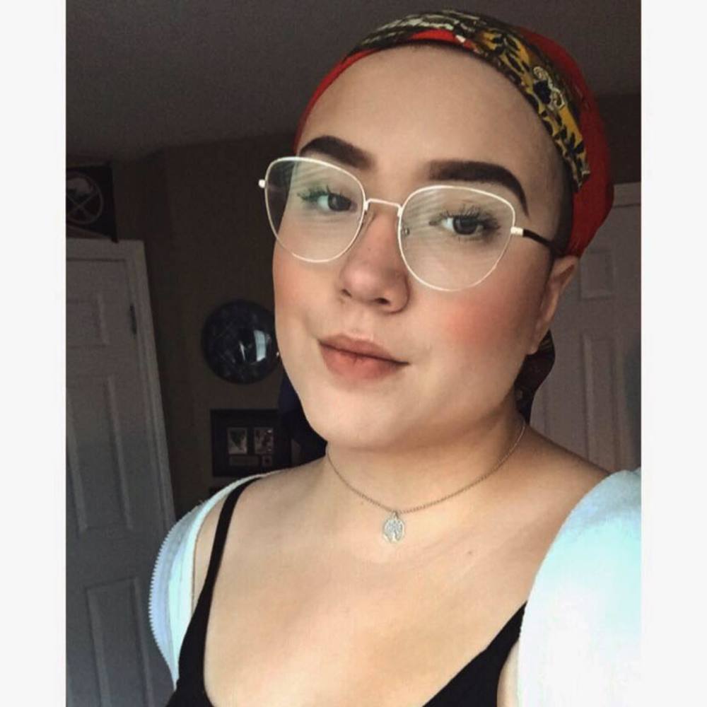 Meet your Posher, Alyssa